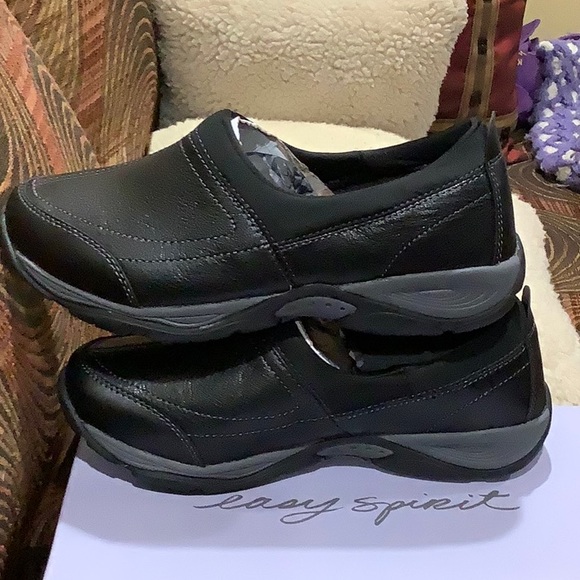 New Easy Spirit Ezstretch shoes Size 7.5 W - Picture 4 of 4